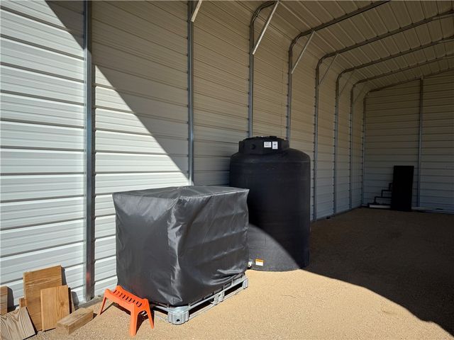 17209 N Lomila Drive, Dolan Springs, AZ 86441