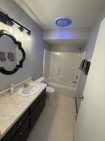 108 Baron ROAD, Mukwonago, WI 53149