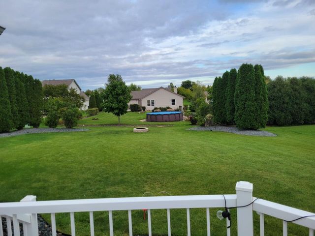 108 Baron ROAD, Mukwonago, WI 53149