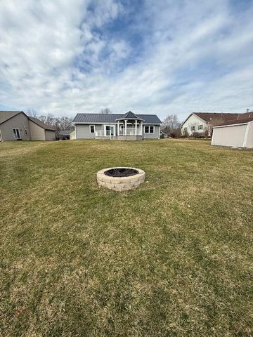 108 Baron ROAD, Mukwonago, WI 53149