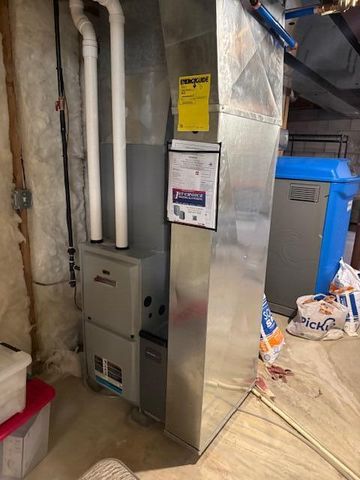 108 Baron ROAD, Mukwonago, WI 53149