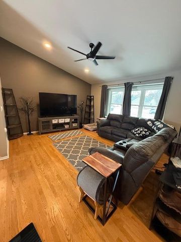 108 Baron ROAD, Mukwonago, WI 53149