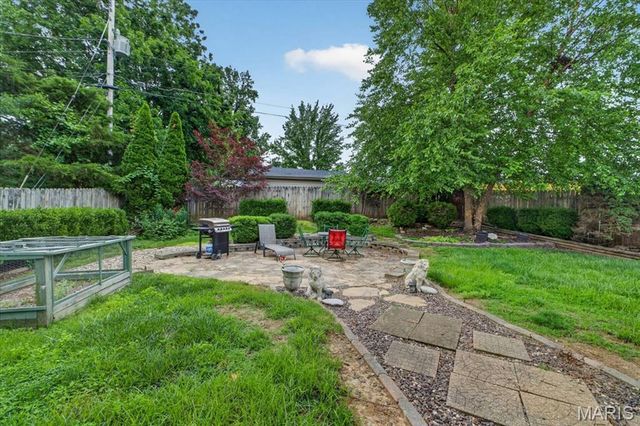 858 Morningside Lane, Arnold, MO 63010