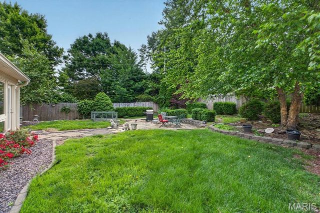 858 Morningside Lane, Arnold, MO 63010