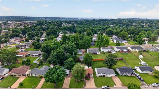 858 Morningside Lane, Arnold, MO 63010