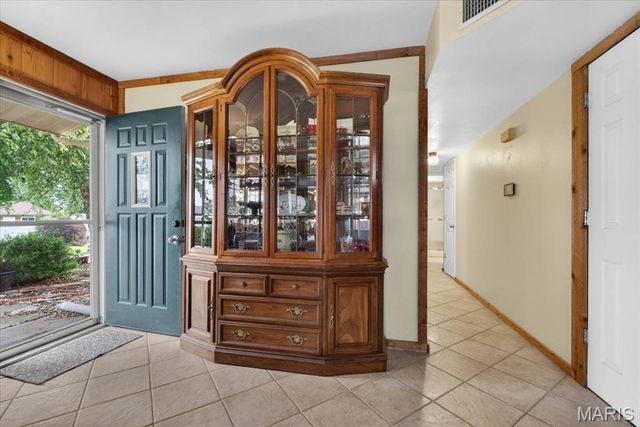 858 Morningside Lane, Arnold, MO 63010