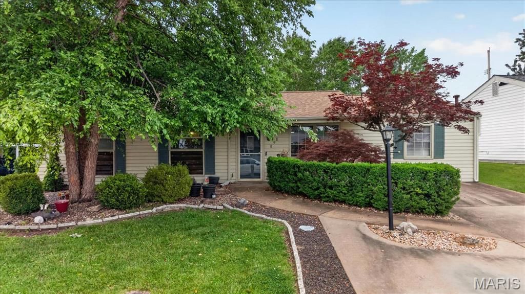 858 Morningside Lane, Arnold, MO 63010