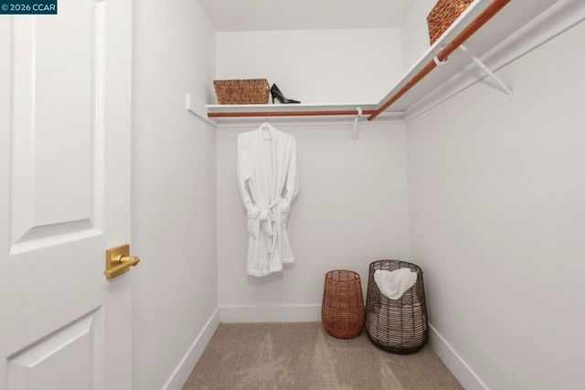 406 Mt Sequoia Ct, Clayton, CA 94517