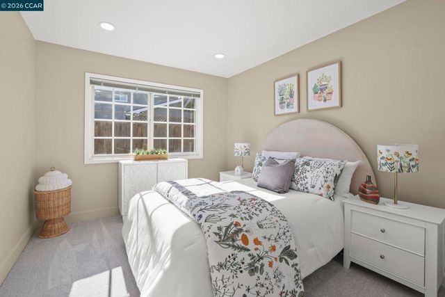 406 Mt Sequoia Ct, Clayton, CA 94517