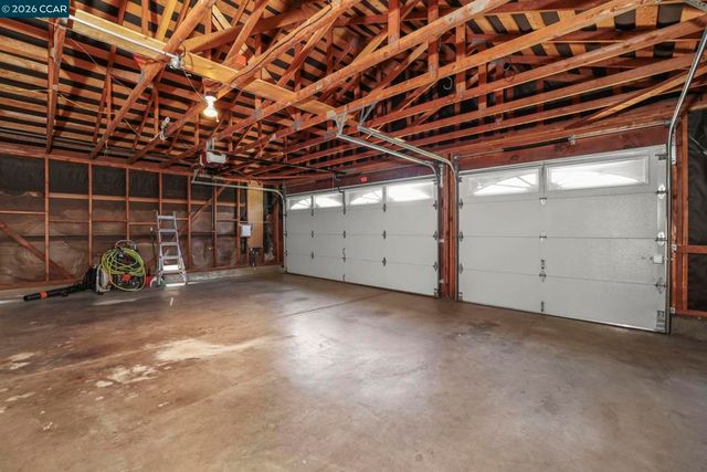 406 Mt Sequoia Ct, Clayton, CA 94517