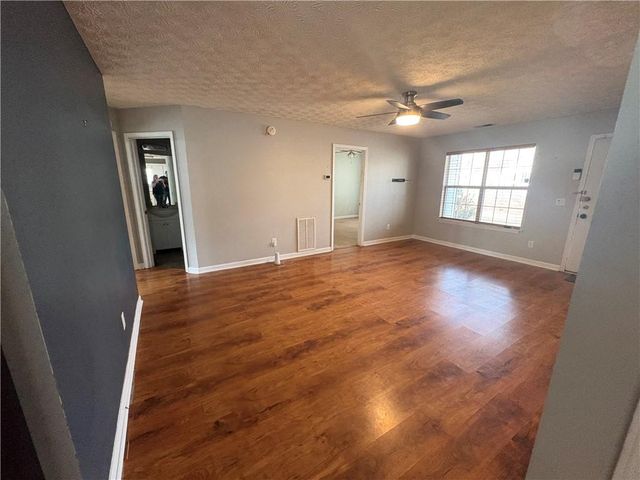 298 Little Street NE, White, GA 30184