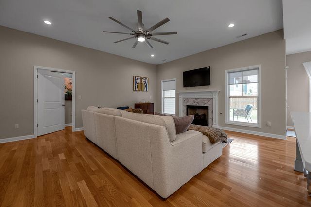 1313 Angus Trail, Lexington, KY 40509