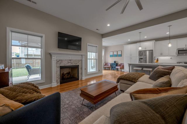 1313 Angus Trail, Lexington, KY 40509