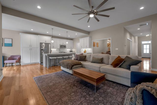 1313 Angus Trail, Lexington, KY 40509