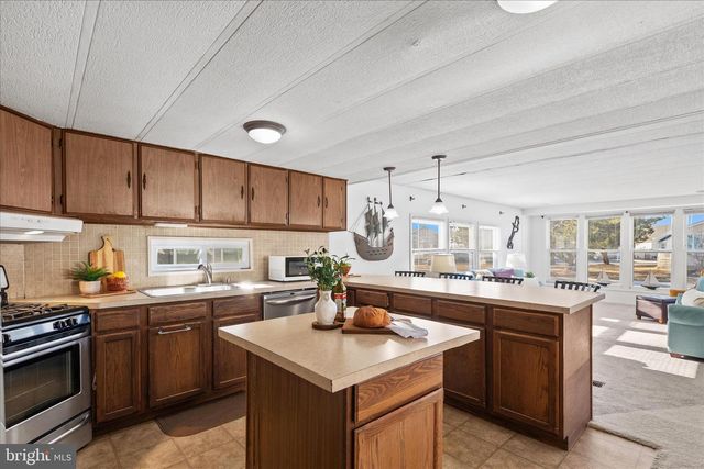 120 NAUTICAL LN, Ocean City, MD 21842