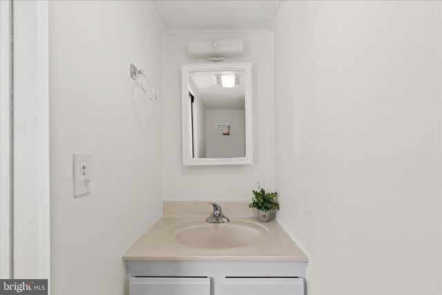 120 NAUTICAL LN, Ocean City, MD 21842