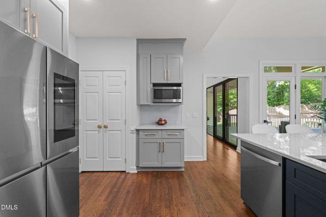 1409 Kings Branch Way, Raleigh, NC 27614