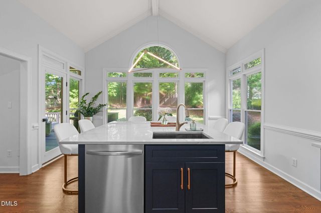 1409 Kings Branch Way, Raleigh, NC 27614