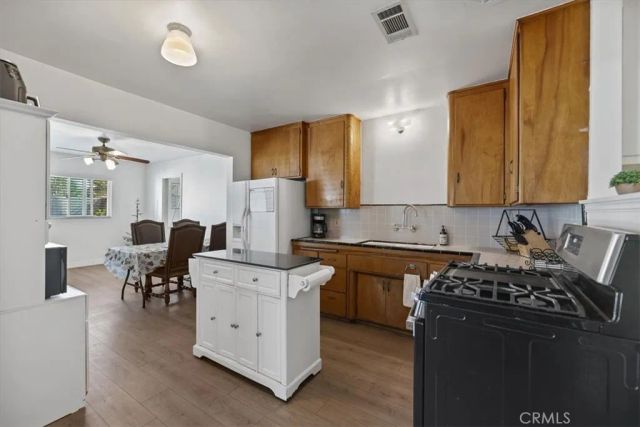 6964 Yellowstone, Riverside, CA 92506