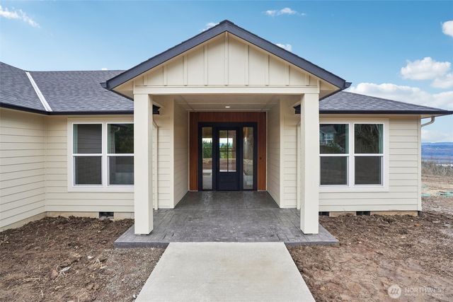 917 Confer Road, Kalama, WA 98625