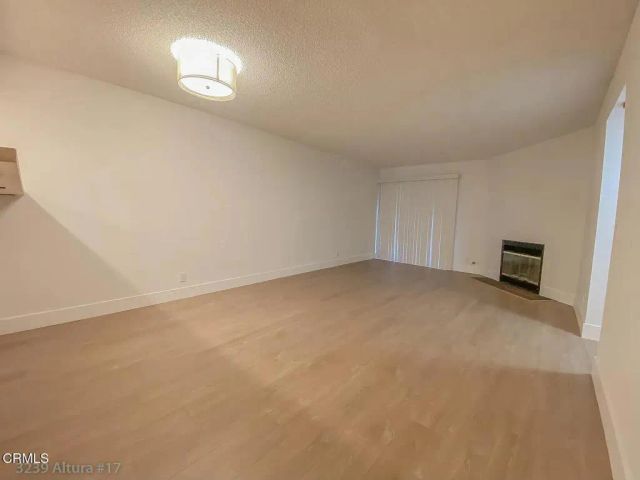 3239 Altura Avenue 17, Glendale, CA 91214