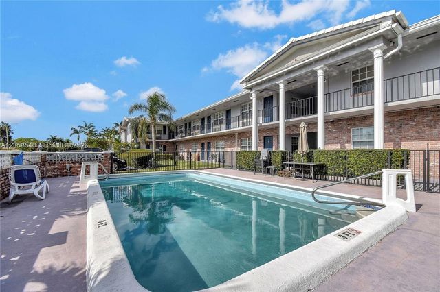 2701 Middle River Dr 3, Fort Lauderdale, FL 33306