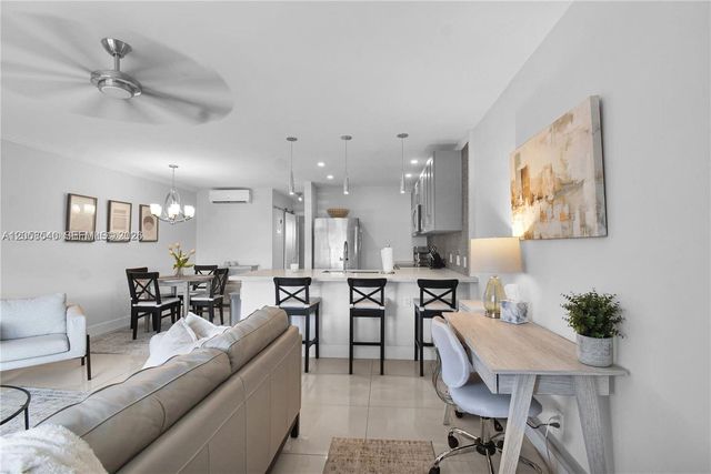 2701 Middle River Dr 3, Fort Lauderdale, FL 33306