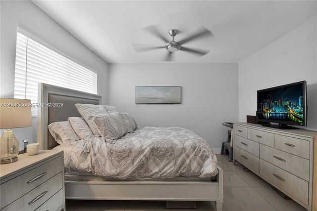 2701 Middle River Dr 3, Fort Lauderdale, FL 33306