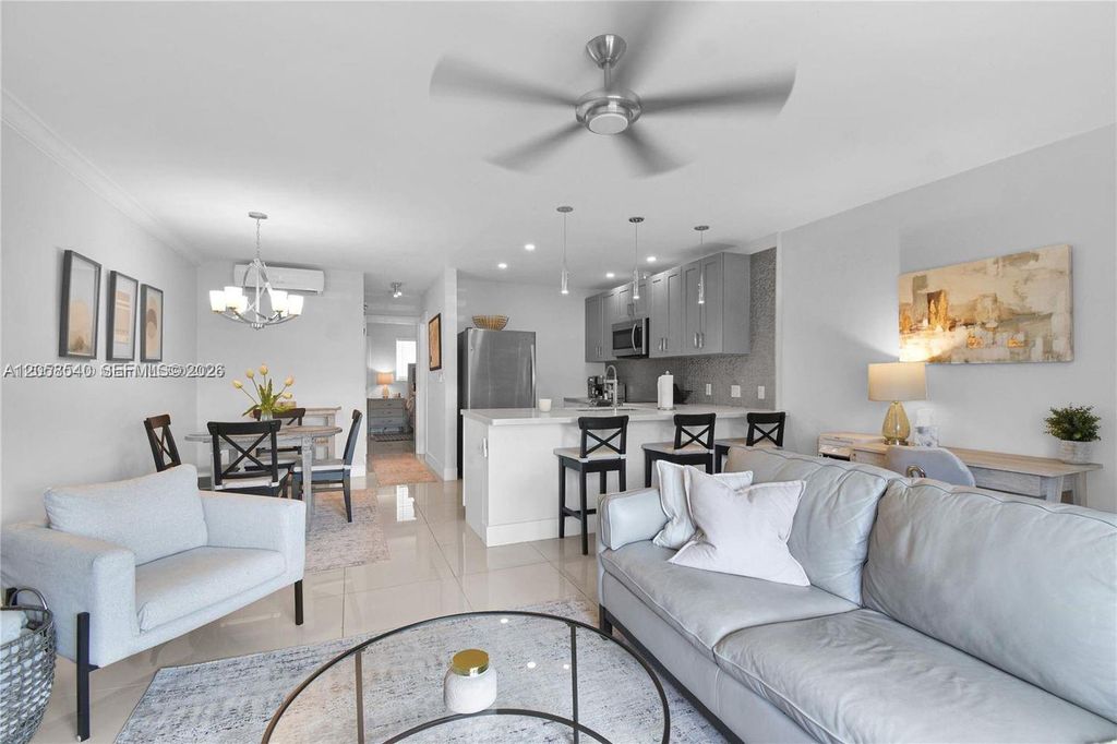 2701 Middle River Dr 3, Fort Lauderdale, FL 33306