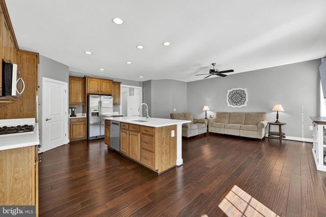 109 TUTELO LN, Lake Frederick, VA 22630