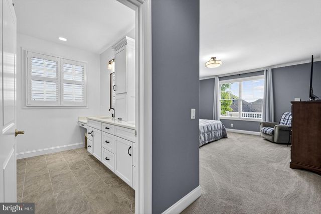 109 TUTELO LN, Lake Frederick, VA 22630