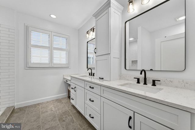 109 TUTELO LN, Lake Frederick, VA 22630