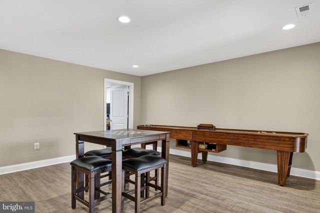109 TUTELO LN, Lake Frederick, VA 22630