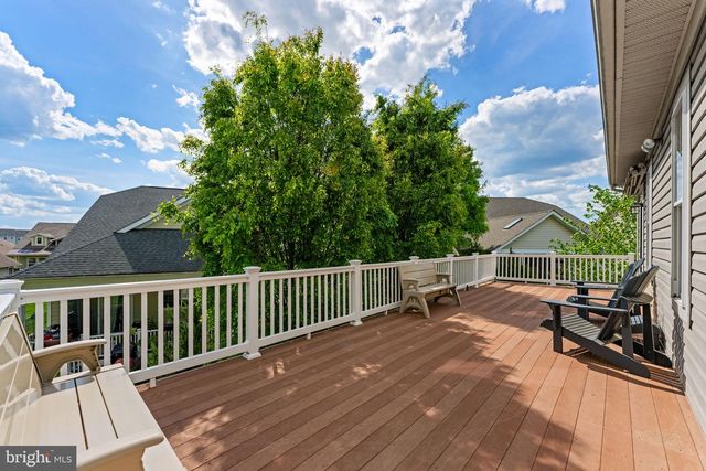 109 TUTELO LN, Lake Frederick, VA 22630