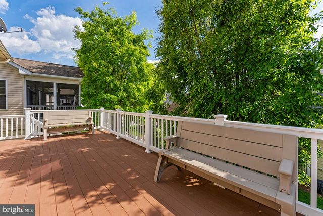 109 TUTELO LN, Lake Frederick, VA 22630