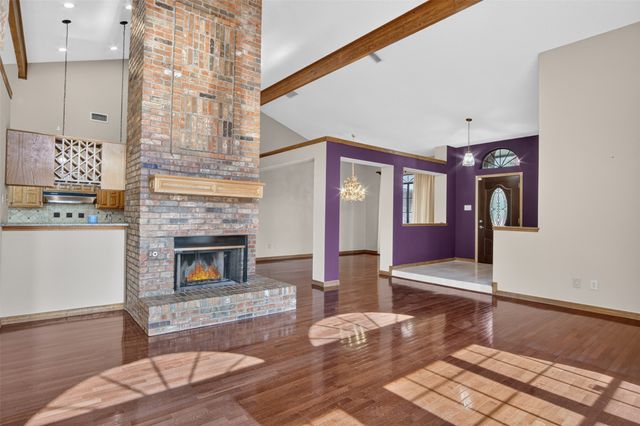 604 Gunnison Drive, Arlington, TX 76006