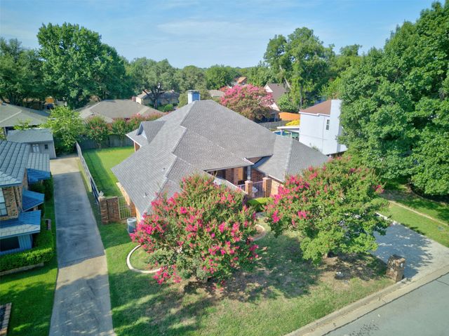 604 Gunnison Drive, Arlington, TX 76006