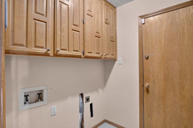604 Gunnison Drive, Arlington, TX 76006