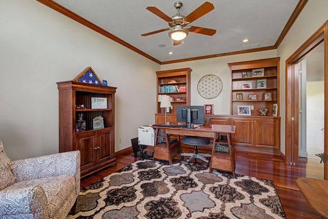 1025 Rosewood Creek Drive 1025 Rosewood Creek Drive, Troy, OH 45373