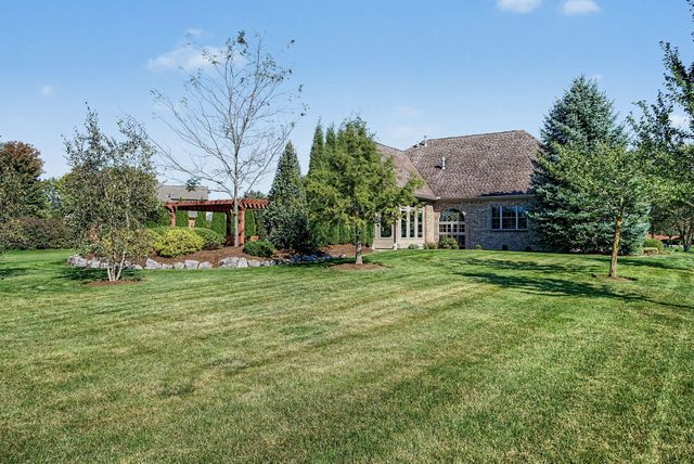 1025 Rosewood Creek Drive 1025 Rosewood Creek Drive, Troy, OH 45373