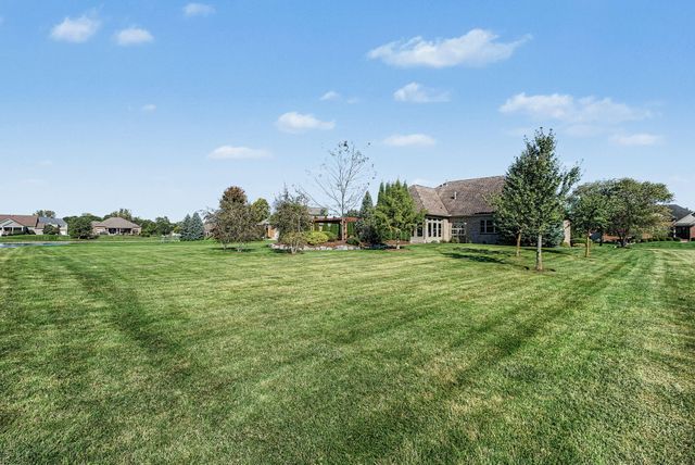 1025 Rosewood Creek Drive 1025 Rosewood Creek Drive, Troy, OH 45373