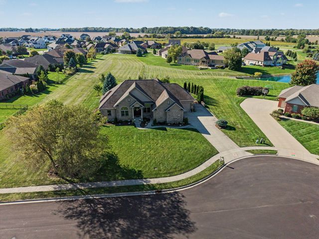 1025 Rosewood Creek Drive 1025 Rosewood Creek Drive, Troy, OH 45373