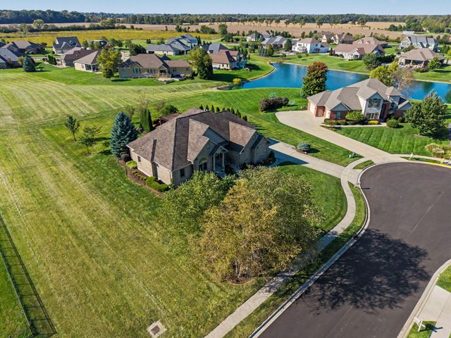 1025 Rosewood Creek Drive 1025 Rosewood Creek Drive, Troy, OH 45373
