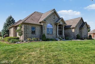 1025 Rosewood Creek Drive 1025 Rosewood Creek Drive, Troy, OH 45373