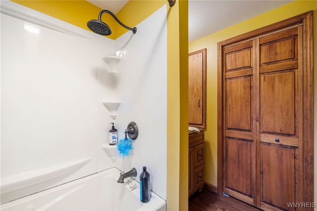 12 Longs Lane, Pembroke, NY 14036