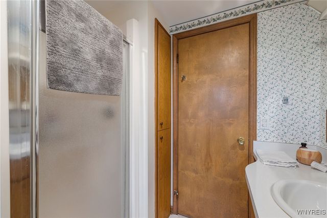 12 Longs Lane, Pembroke, NY 14036