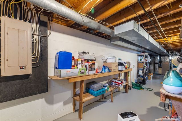 12 Longs Lane, Pembroke, NY 14036