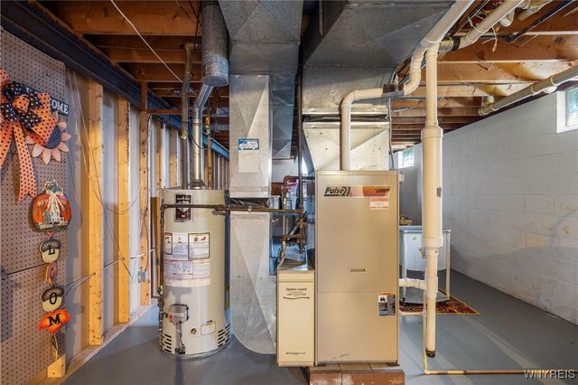 12 Longs Lane, Pembroke, NY 14036