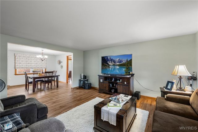 12 Longs Lane, Pembroke, NY 14036