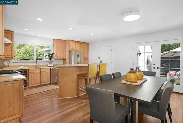 1700 Pleasant Hill Road, Pleasant Hill, CA 94523